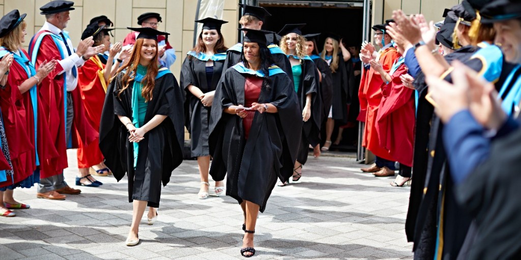 HuddersfieldUni's tweet image. Congratulations to all our students graduating next week! Your hard work and dedication has paid off! Join our Facebook event for useful info that you’ll need about your big day. 🎓 We're excited to see you back on campus! 
facebook.com/events/1337484…
#HudGrad #HudUni #Graduation2023
