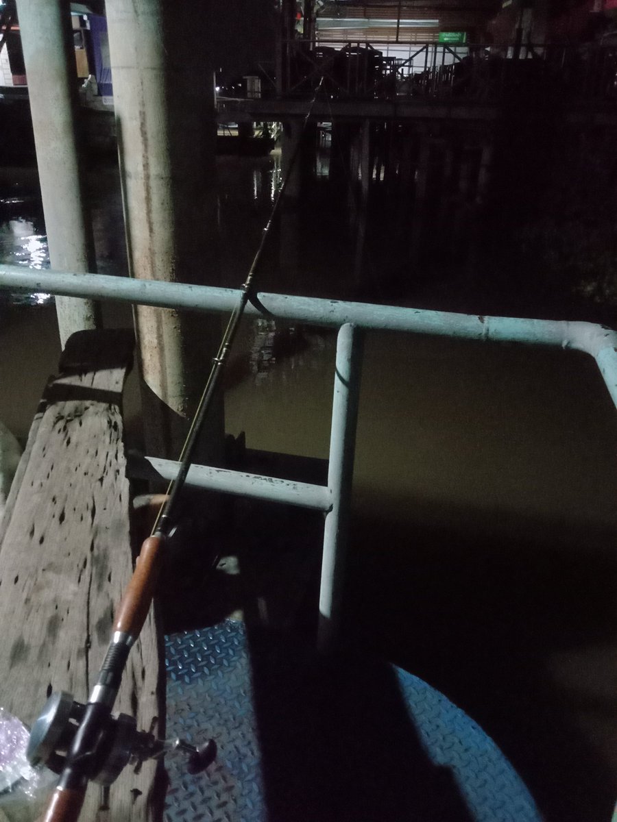 บรรยากาศดีแต่ปลาไม่กิน😂
#เงียบเหงา
#อยุธยาในเมือง