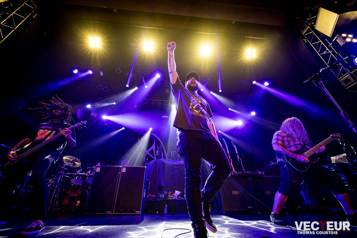 metalhoratio's tweet photo. Explorez l'univers musical captivant de @AlluvialMetal lors de leur performance d'ouverture pour Tesseract à Montréal !🎸📸 

#AlluvialBand #TesseractLive #MontrealConcert #MusicPhotography #alluvial https://t.co/T8VMKIotS0