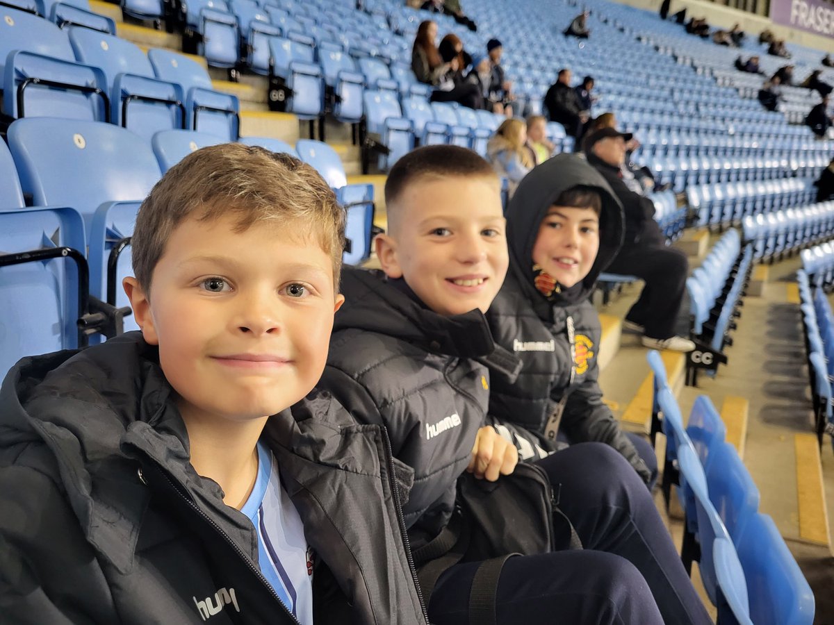 NatAlb89's tweet photo. #cbsfanwall #PUSB https://t.co/UMTQvVK13A