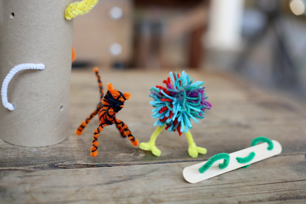sunnybankmills's tweet photo. This week, Sonia has set up a crafting table in the Gallery filled with fun materials and prompts! Come along and make a pom pom, a pipe cleaner creature, a felt collage &amp; more.

No booking required. Bring your kids along between 10 &amp; 4 this Tuesday to Friday. 

#LeedsHalfTerm https://t.co/hWllDKS3pI