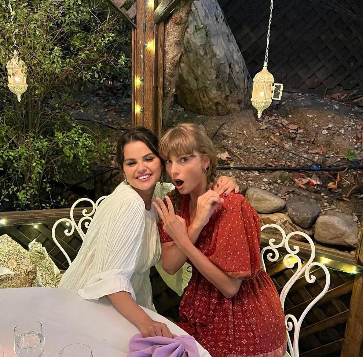 PopCrave's tweet image. An insider tells Page Six that Selena Gomez thinks Taylor Swift’s outings to Travis Kelce’s games are “unlike her.” 

“Historically, Taylor’s always been super private about everything, and now with this [relationship], she’s so open about it that it’s just very odd for Selena.”