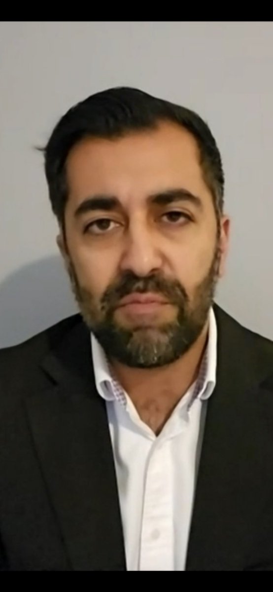 UranusHasRings's tweet image. I see our despicable #FirstRacist has denied deleting his WhatsApp messages (after a long silence).  Do we believe this devious, duplicitous, lying racist bigot? 

Do we fuck! 
#HumzaisaLyingRacistFud 
#HumzaBinLying again. 
#ResignHumzaYousaf