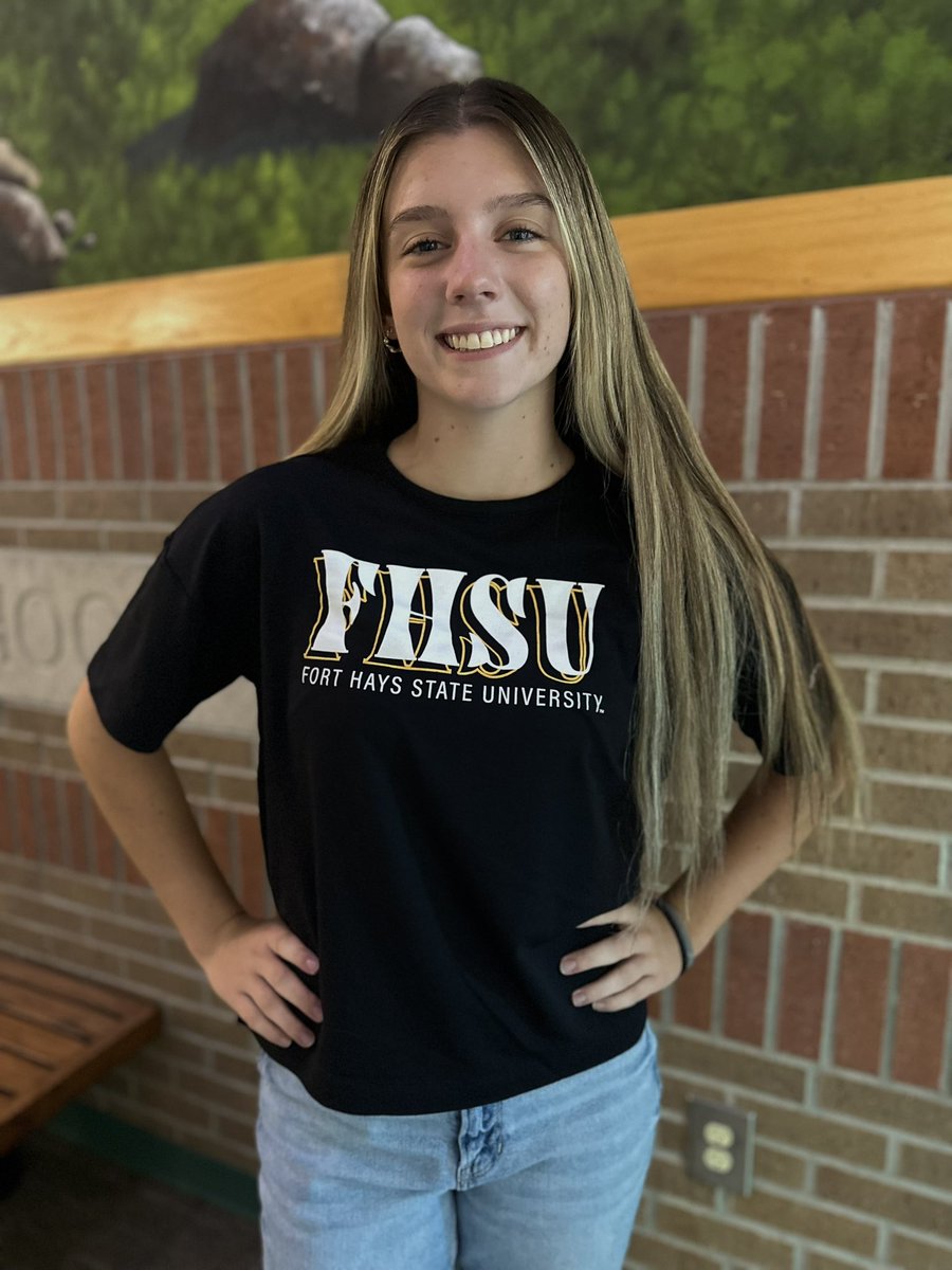 korryn_21's tweet photo. COMMITTED!! 💛 Excited to start this journey next fall! #rolltiges 🐯 @FHSU_Softball https://t.co/R477wqiN78