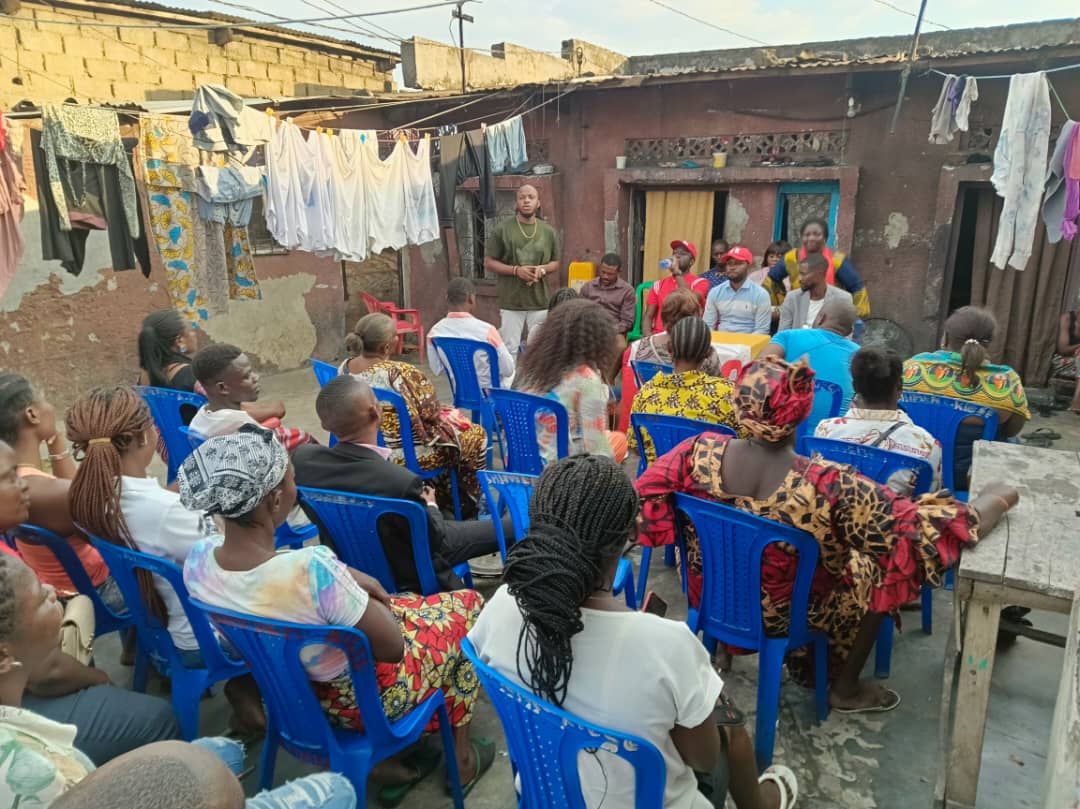 JonathanKa36211's tweet photo. UNC-MPN, Mobilisation et Propagande Nationale
Dimanche 29/10/2023, le coordon de la MPN-KALAMU Me #MAVUNGU #MBENZA a présenté la brigade déterminée de la FUNA qui sera dirigée par le camarade #Yannick #NOAH.
#FN,Force Numérique MPN-UNC https://t.co/x2RITqhIXu
