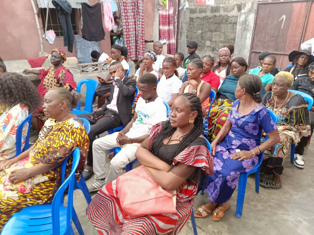 JonathanKa36211's tweet photo. UNC-MPN, Mobilisation et Propagande Nationale
Dimanche 29/10/2023, le coordon de la MPN-KALAMU Me #MAVUNGU #MBENZA a présenté la brigade déterminée de la FUNA qui sera dirigée par le camarade #Yannick #NOAH.
#FN,Force Numérique MPN-UNC https://t.co/x2RITqhIXu