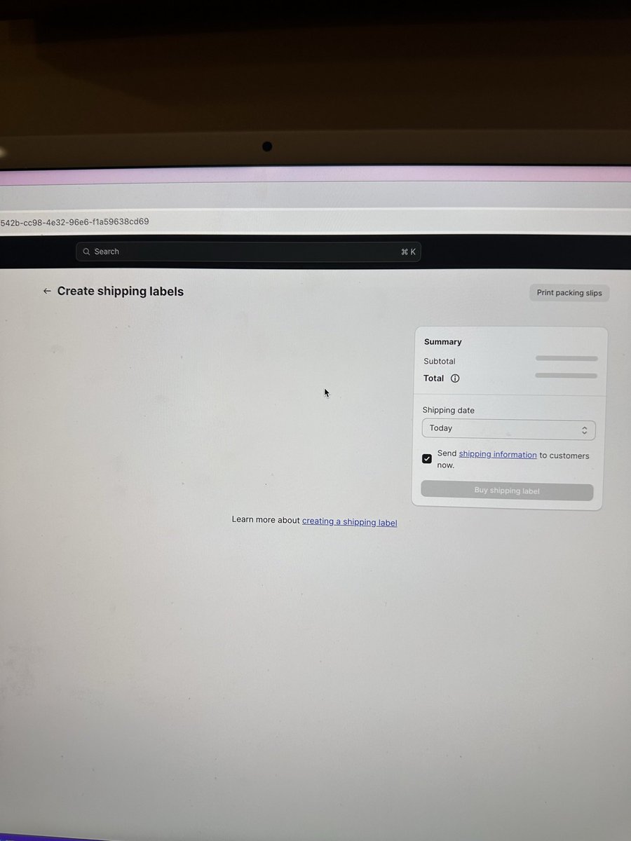 mahdysenne's tweet photo. @ShopifySupport currently can’t buy shipping labels 🥲 https://t.co/rUDcaAHSCe