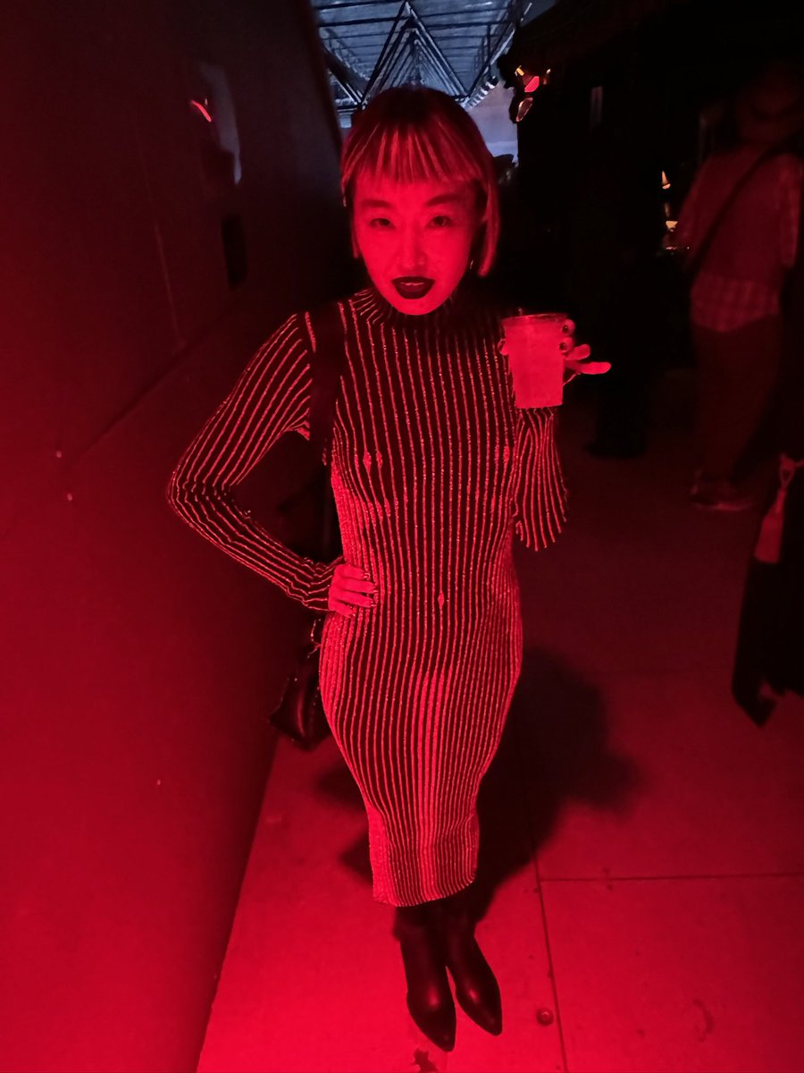 Emergency Tiara tweet media