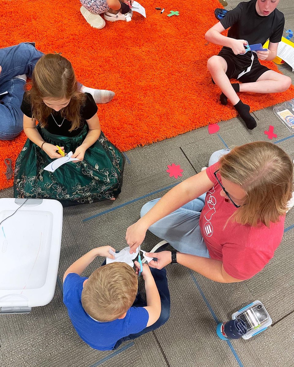 shpckids's tweet photo. We had a blast getting our arts and crafts on this Sunday morning at UpStreet! #shpckids #shpcaustin #lovegodloveeverybody https://t.co/kWGr2qwHiB