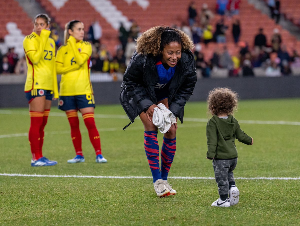 Casey Krueger tweet media