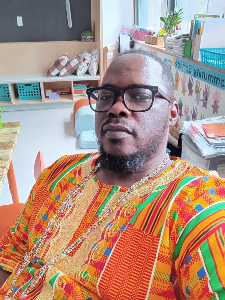 DetroitBabalawo's tweet photo. In my classroom, every day I teach African American kids that we are African diaspora people and not "Aboriginal Indians". https://t.co/Xi6l1YMQr1