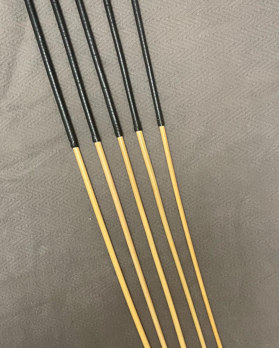 EVCanes's tweet photo. Set of 5 Knotless /No Knot Dragon Canes. 92 cms L & 8 - 12.5 diameters with beautiful Black Kangaroo Leather Handles.
One of a kind rare set.
#dragoncane #knotlessdragoncanes #NoKnotDragonCanes
https://t.co/OBhvPVP6tS https://t.co/Xwnhn8aRgI