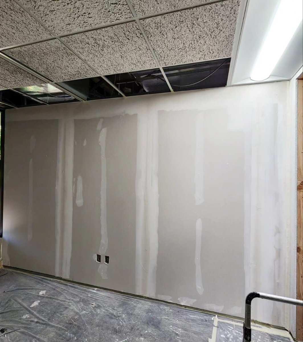 SalemDrywall's tweet photo. @MorrowEquipment https://t.co/K6Ez7vupvj