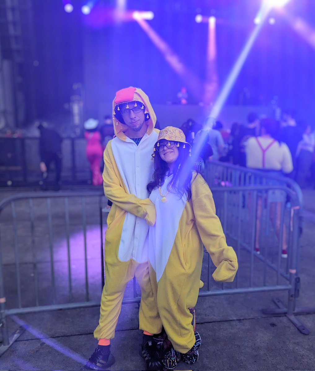 420Raveangel's tweet image. #hauntedfest #ravegirl