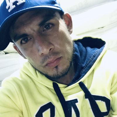MerlosRigo3's tweet photo. #NuevaFotoDePerfil https://t.co/1ys3Nlwngb
