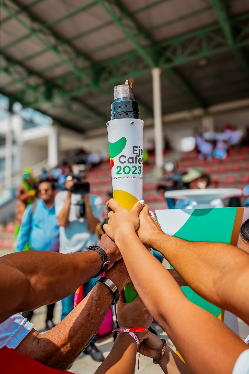 CarlosDiagoA's tweet photo. La llama de los Juegos Nacionales llegó a #CaliCiudadDeportiva para ambientar la fiesta deportiva más importante del país, en la que seremos sedes de 5 disciplinas deportivas. 
@SecDeporteCali @AlcaldiaDeCali @Indervalle https://t.co/AmjOVkMX3d