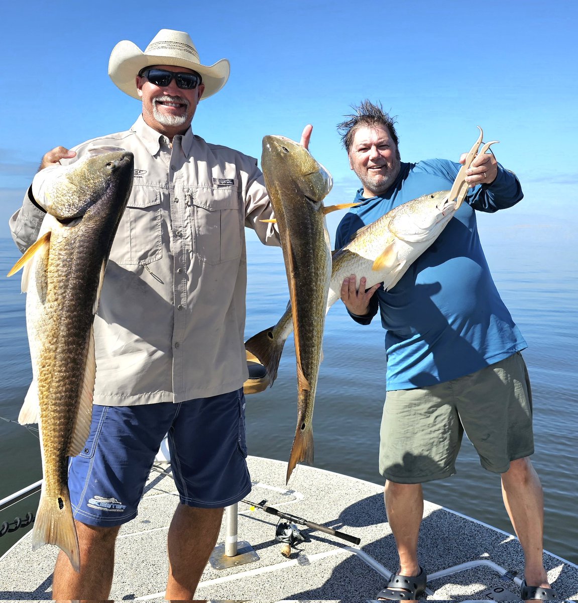 CodyRobersonT24's tweet image. Day #1 in Venice was a blast!!! Landed (8) &amp;amp; broke off (3). I even personally doubled up while Brian was landing one. Our boat landed (15) bulls total. #ArmyRedFishAnglers #SupportDefendFish #BeautifulDayWithFriends #WileyX #PowerPole