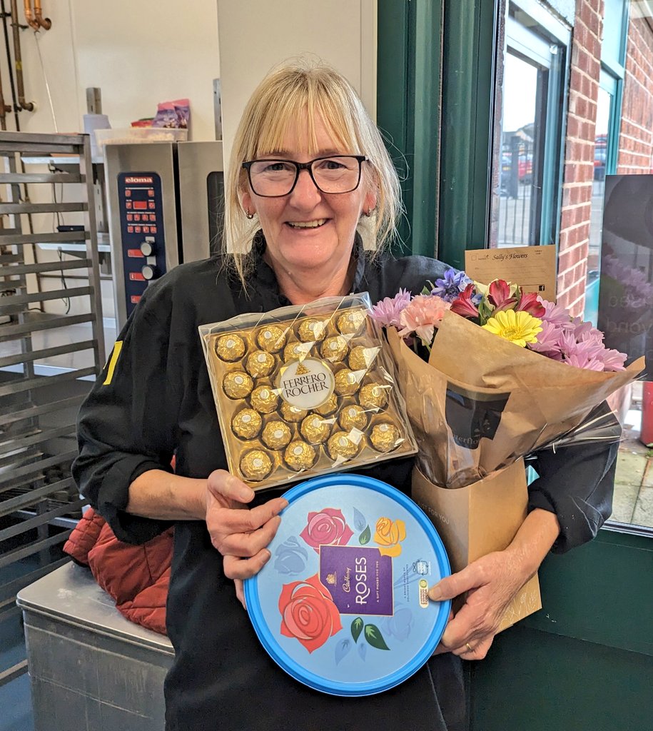 Darren Barnes tweet media