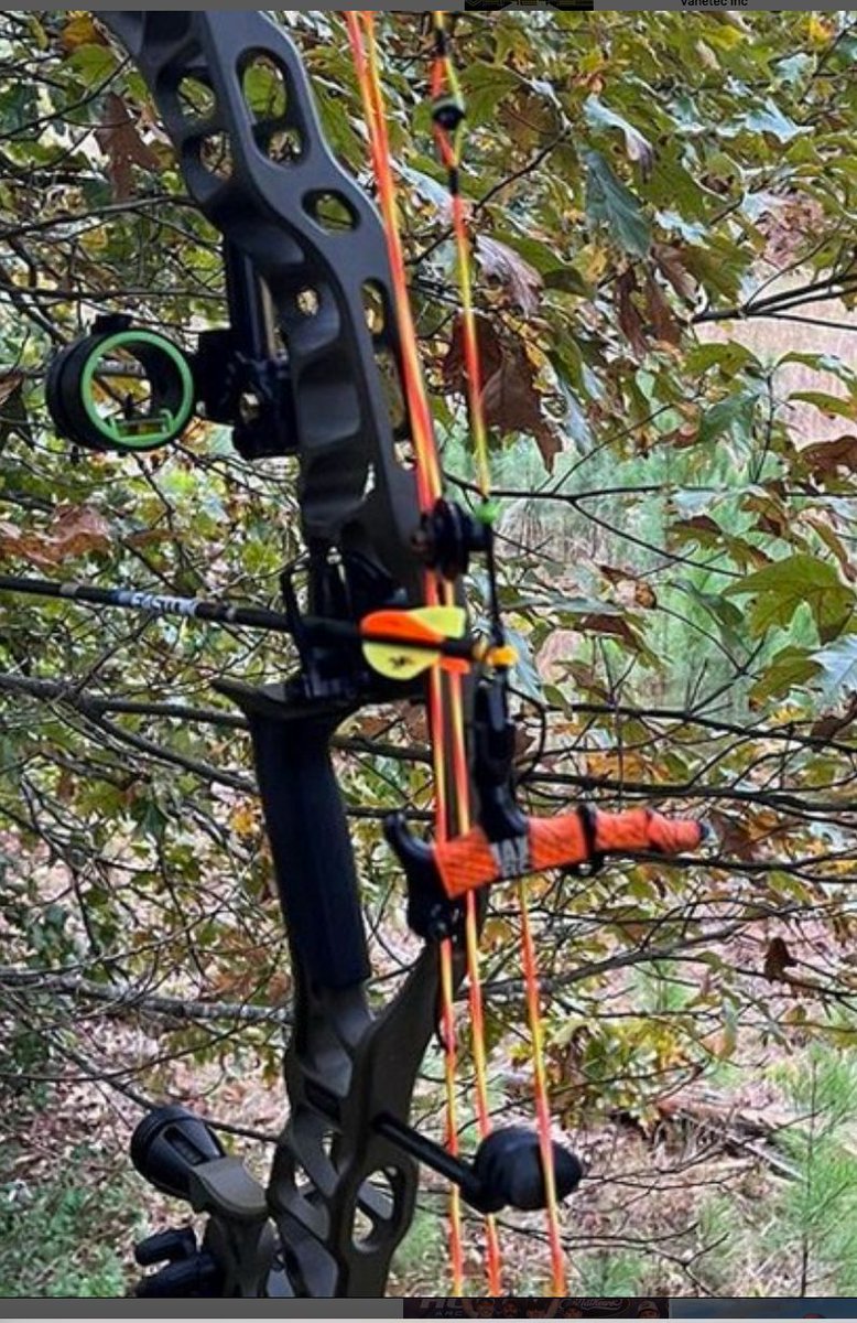 Great setup #mde_outdoors
#vanetecvanes
Love the fall colors. Hopefully there will be a splash of red later. #fall #hunting #bowhunting #vanetec #dominantstrands #hoytbowhunting #eastonarchery #lumenok #hhasports #truball
buff.ly/3FEcrM6