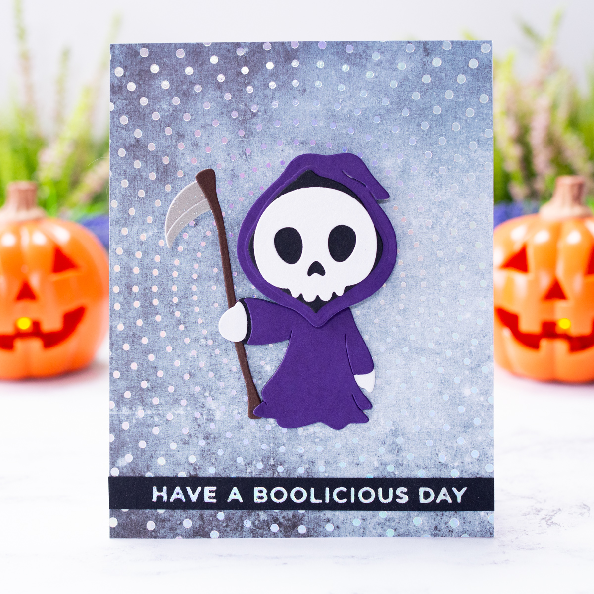 Spellbinders's tweet photo. 👻 Hey Boo! 👻 We're here to 'witch' you a Happy Halloween🎃 filled with "fangtastic" cardmaking fun. 🧙♀️ Check out these spooktacular Halloween card project ideas for some 'boo-tiful' inspiration! 🖤
#neverstopmaking #cardmaking #papercraft #halloween #halloweencrafts https://t.co/gg4Nfm3imV