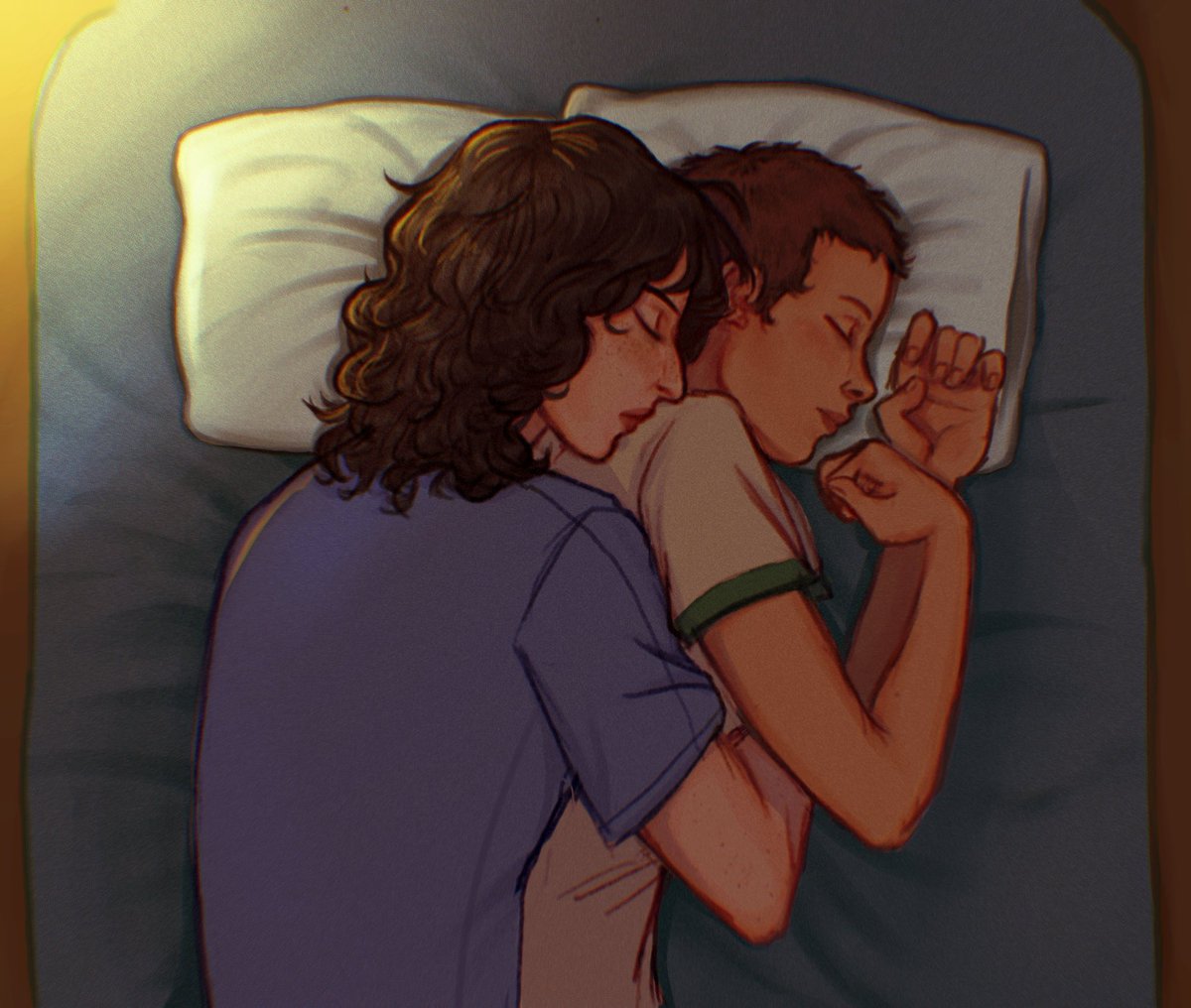 El is absolutely the little spoon