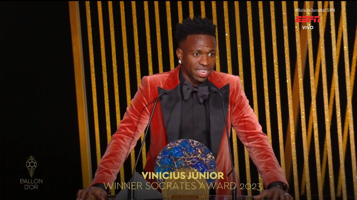 Viní Jr: “Espero que todos lutem juntos contra o racismo”.

Didier Drogba: "Estamos todos com você, você não está sozinho."