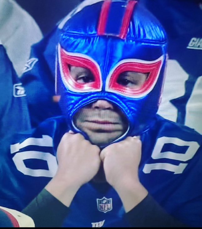 Crackkhillz's tweet image. Don't forget we are live tonight on twitch at 6pm eastern for all your Monday vibes. we will be discussing how fuking bad the new york giants are. that is all thanks.  ok maybe some music and cod but let's see ! #twitch #nygiants @GoLiveCommunity