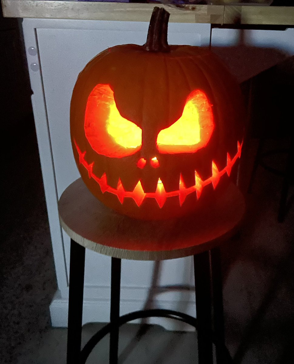 Harrys pumpkin all carved and ready for tomorrows trick or treating 🎃👻 <a href="/miss_e_StVin/">Miss Ellison</a> <a href="/misterhistoryy/">Mr Miller</a> <a href="/StVincentsL12/">St. Vincent's School</a>