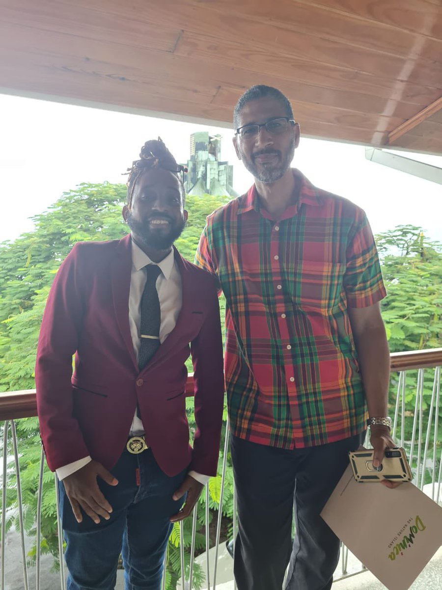 JCManagement_1's tweet photo. Work Mode with the JCM team last weekend for our client @triplekayband for World Creole Festival in Dominica ! @DayneeJob @kristalalex @JelanCumb ! #worldcreoleday #jcmteam #dominica #triplekay #clients #work #travel #workmode #jcmanagement https://t.co/NVl5jPDTSF