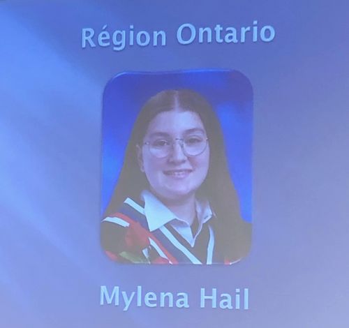 Félicitations à Mylena Hail, finissante de l'École secondaire Jeunes sans frontières <a href="/ES_JSF/">ÉS JSF</a>, qui est l'une des récipiendaires de la bourse Paul-Charbonneau 2023 de la  <a href="/FNCSF/">FNCSF</a> - Fédération nationale des conseils scolaires francophones.

ow.ly/l4my50Q2mso