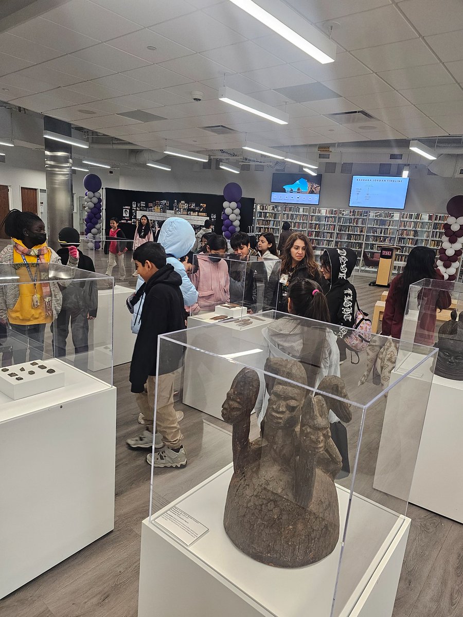 Ms_T_Jackson_'s tweet photo. 5th Grade @Youens_Gators took their first HBCU @AVID4College trip to @TexasSouthern. So much history was learned despite the wet and cold weather. @Ms_L_DUB4 @CounselorGator 
#believe you can
#AVID https://t.co/6H1bsiEMDu