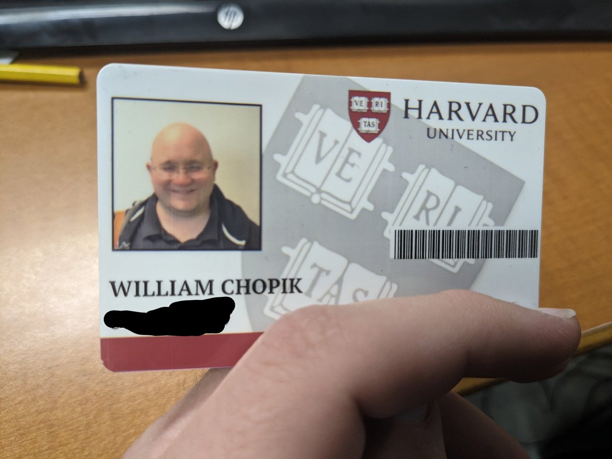 Bill Chopik tweet media