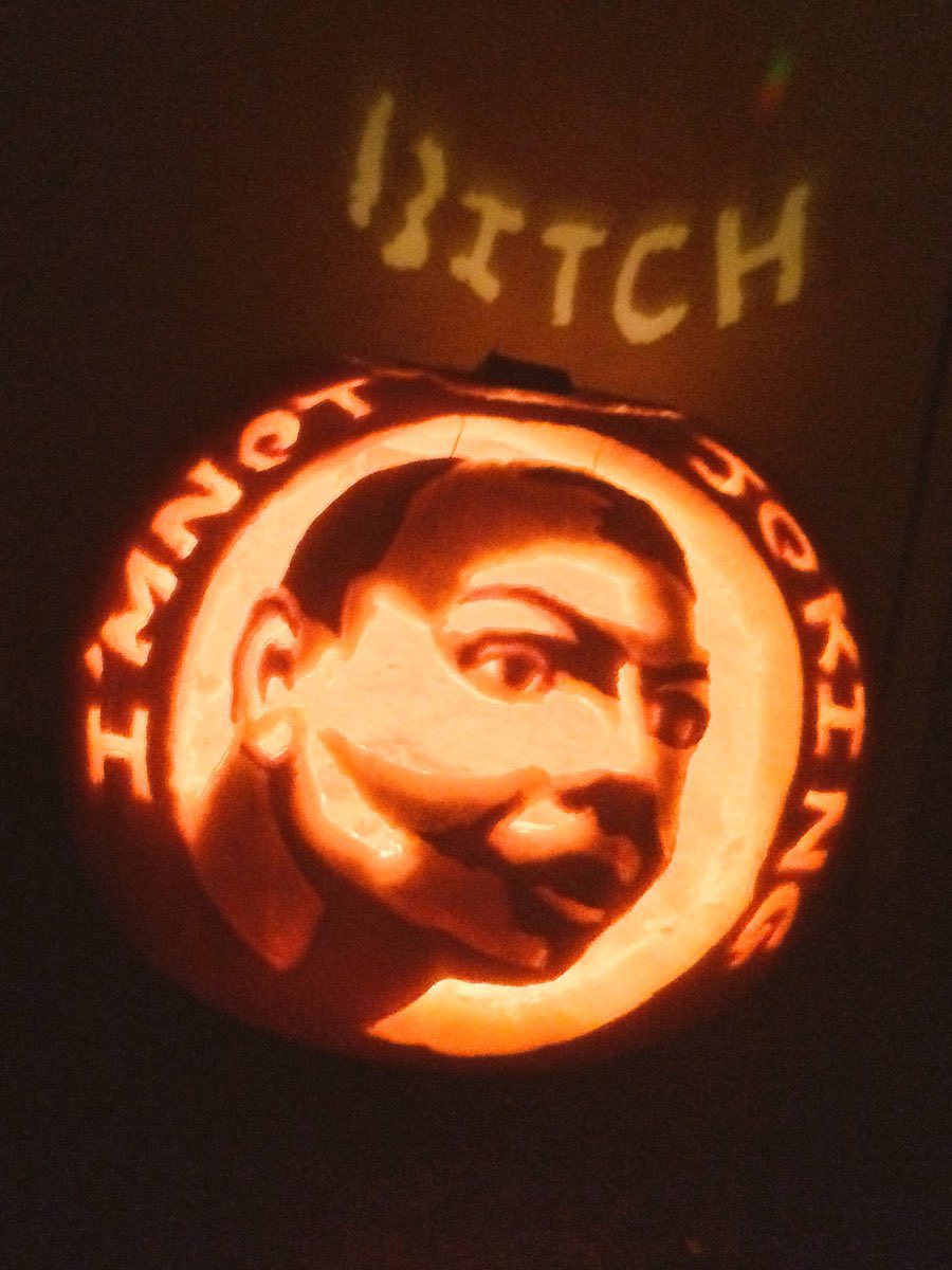 Look how orange you look girl 🎃