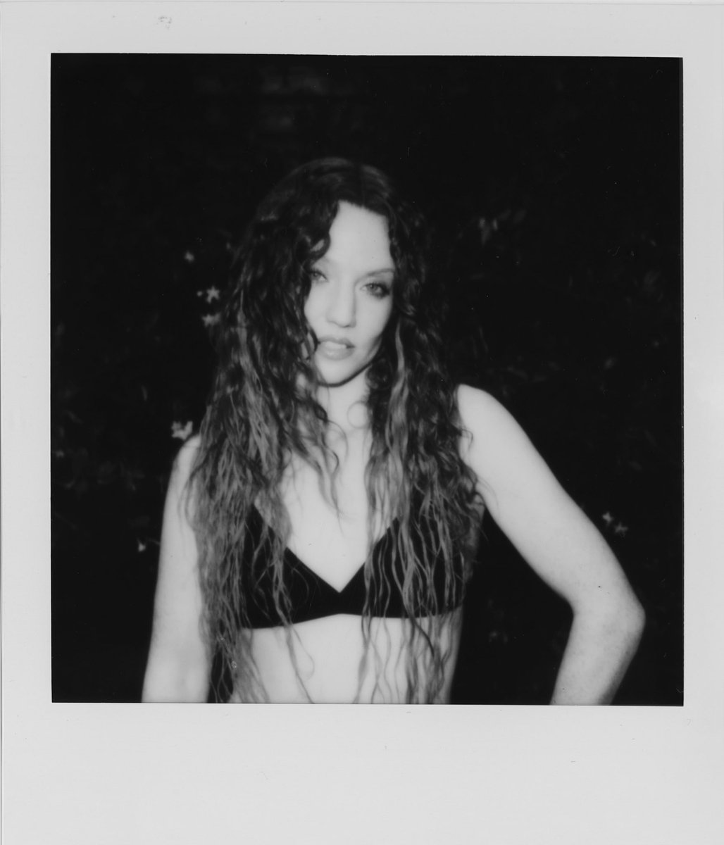 Jess Glynne tweet media