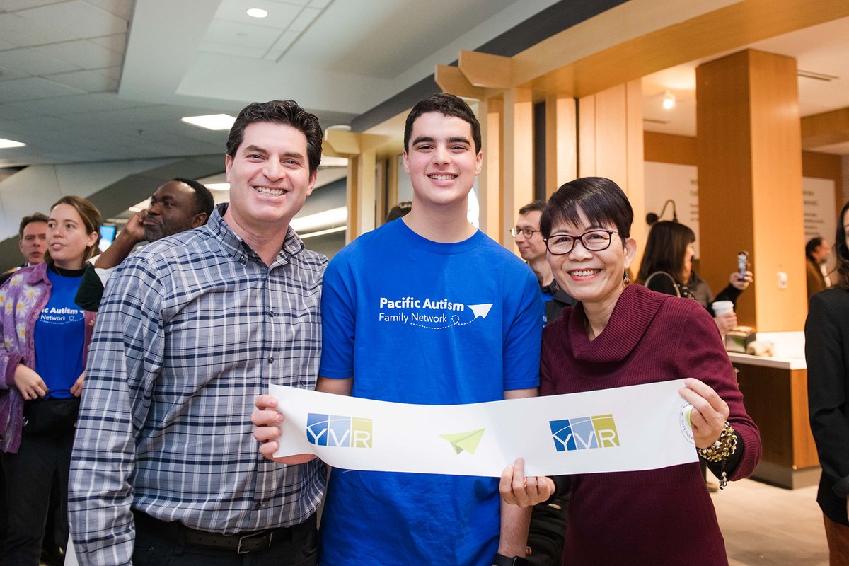 yvrairport's tweet photo. Paper Planes Café takes flight! ✈️

This new spot was created in partnership with @pacificautism to support local food and beverage offerings at YVR, but also create a training space for its staff — made up of a diverse group of individuals from the neurodiverse community. https://t.co/yOpAVAGdti