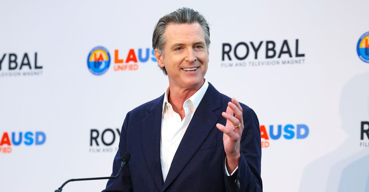 'Rules for thee, but not for me!' Newsom Signs Bill to Mandate Venture Capital Diversity Reporting buff.ly/3QBgeQK #hypocrite #Democrat #DoubleStandard #RulesForThee #AboveTheLaw #politics
