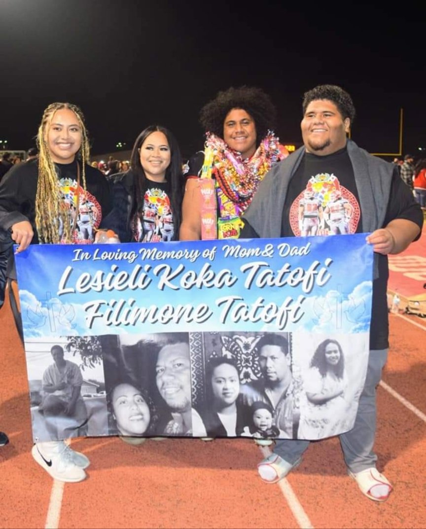 <a href="/PouTatofi/">Tupou (POU) Tatofi</a> Senior night with his siblings <a href="/lindabtatofi/">Linda Tatofi</a> , Fane &amp; Alfred. This night was dedicated to his parents Filimone &amp; Lesieli Tatofi 🕊️