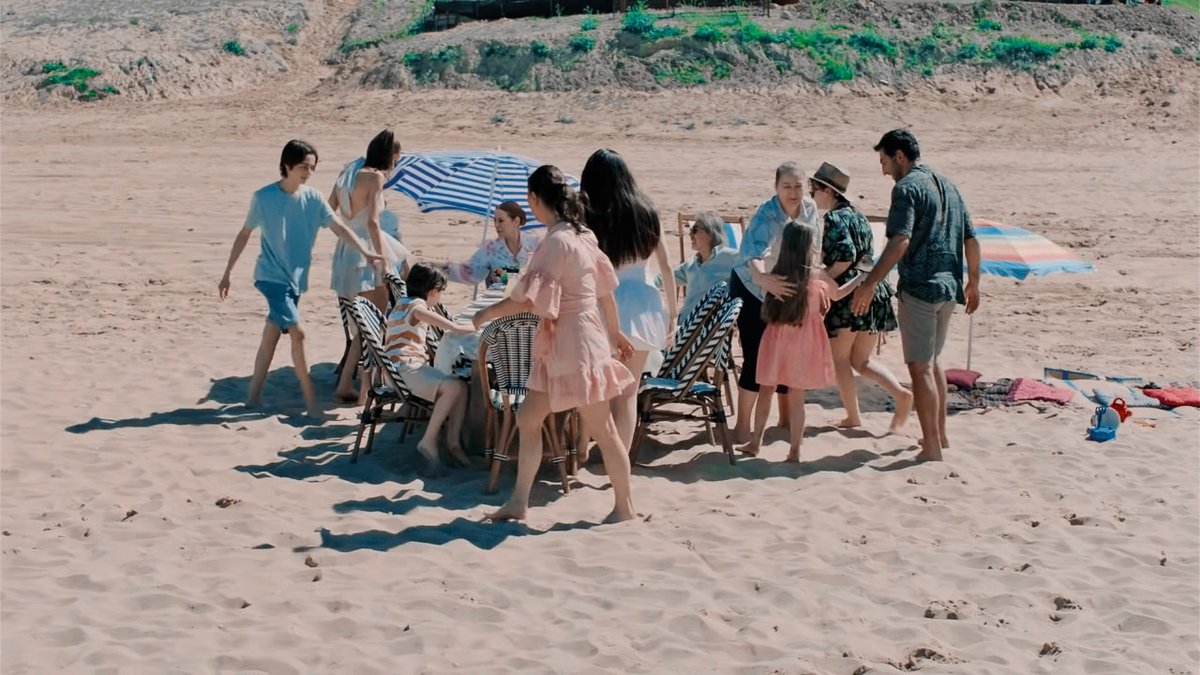 FIN

EL FINAL DE LAS LLAMAS #LlamasDelDestino