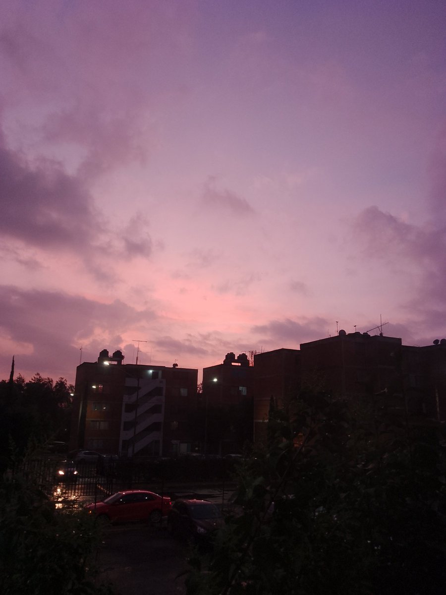 andruzz_mar's tweet photo. Con lo que me gusta apreciar el cielo 🥰 https://t.co/8n0eotampZ
