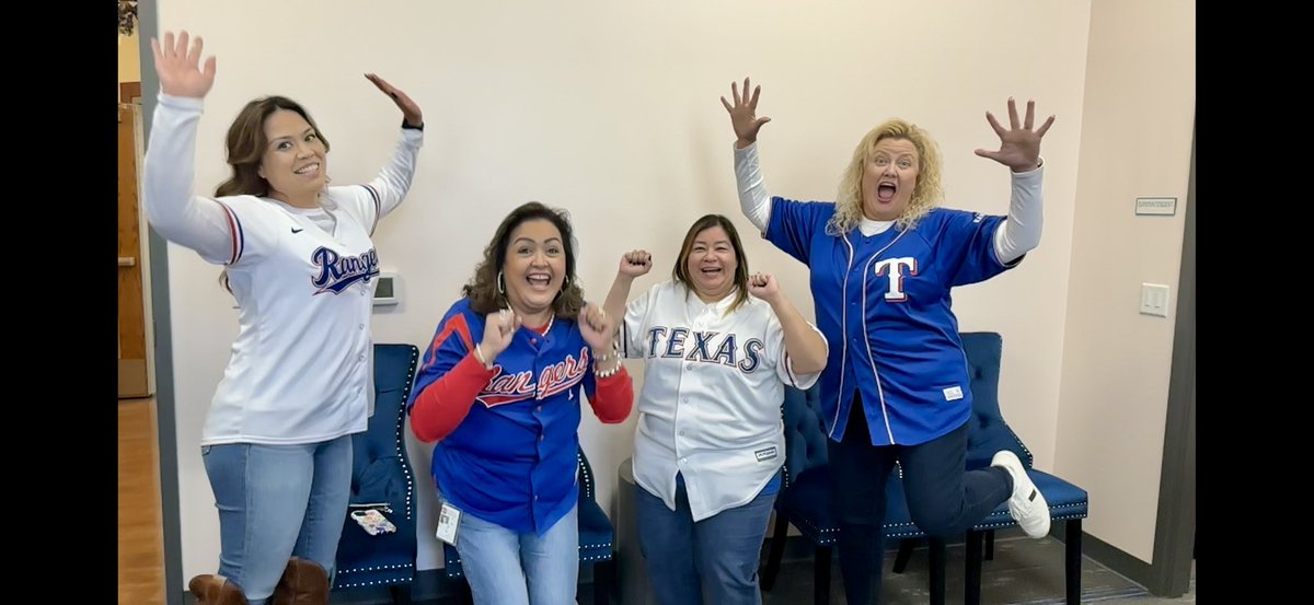 Let’s Go Rangers!! 
#texasrangers
#WorldSeries2023 
<a href="/AngelaKayBranch/">angela branch</a> 
<a href="/av_vare37739671/">Gabby</a> 
CISD Texas Rangers Day!