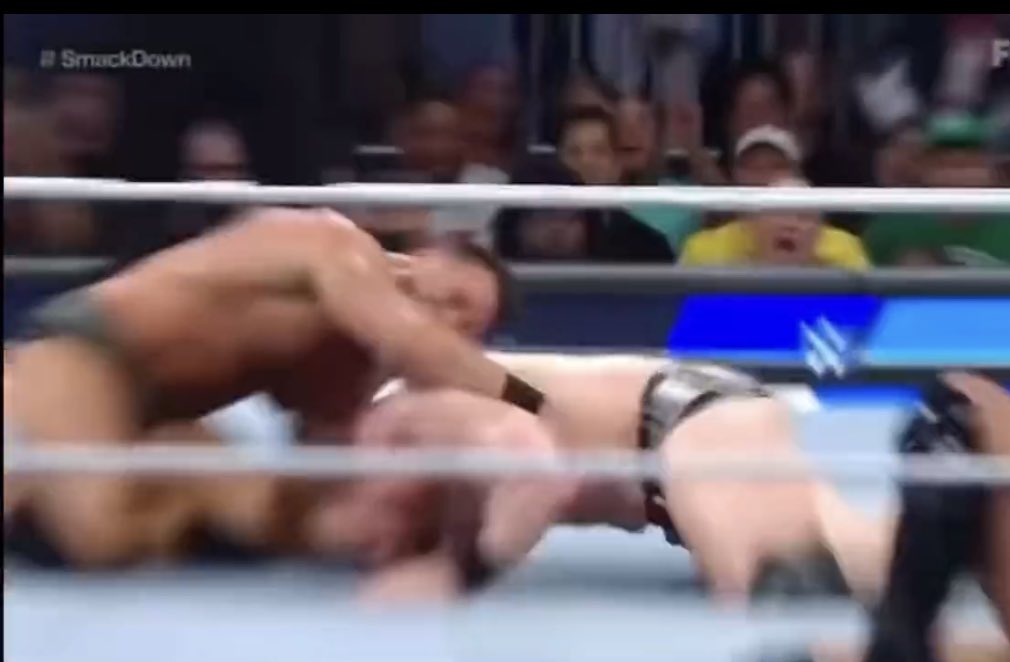 Curt_lb08's tweet photo. @AllTheSlams @BandmanDotty Kobashi’s first Burning Hammer, his safer version and LA Knights move… They are literally nothing alike 😭 LAK’s is an inverted AA my guy https://t.co/GM7h7tZLQa