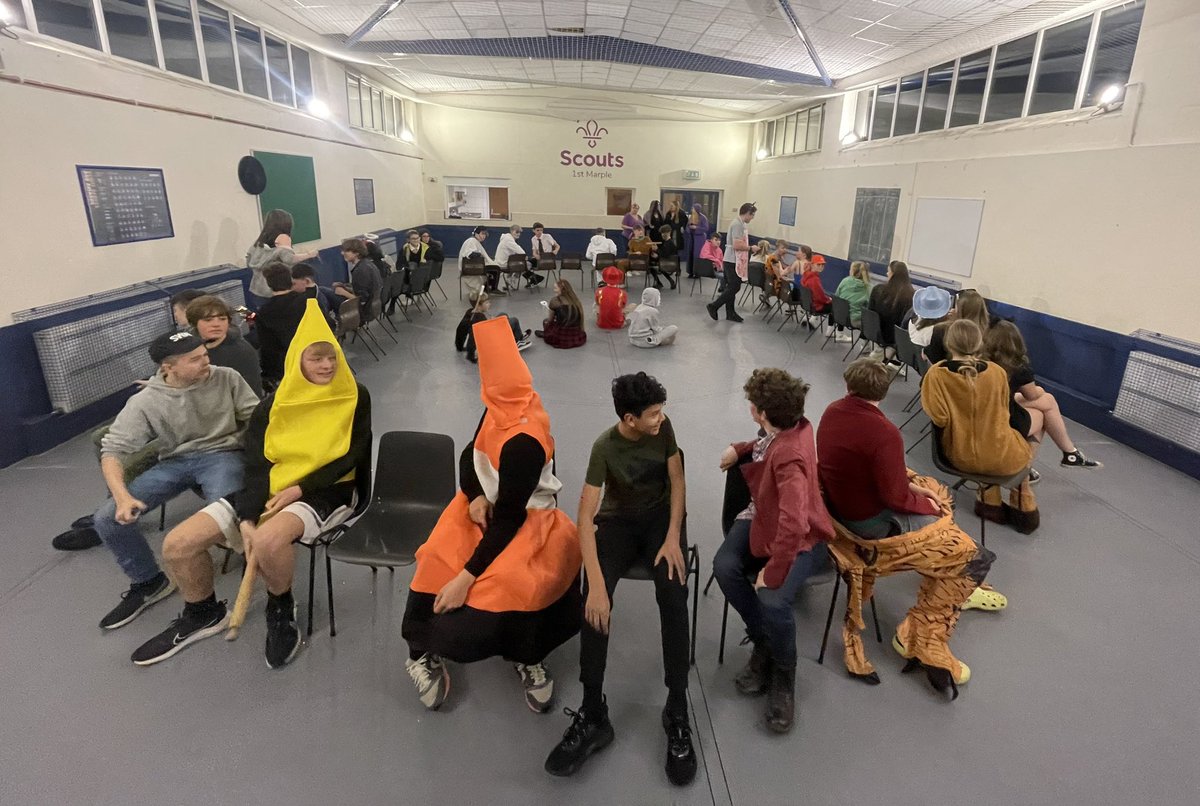 MarpleExplorers's tweet photo. Marple Explorers and Rangers Halloween Party  👻 🎃 https://t.co/Y7J33iClV1