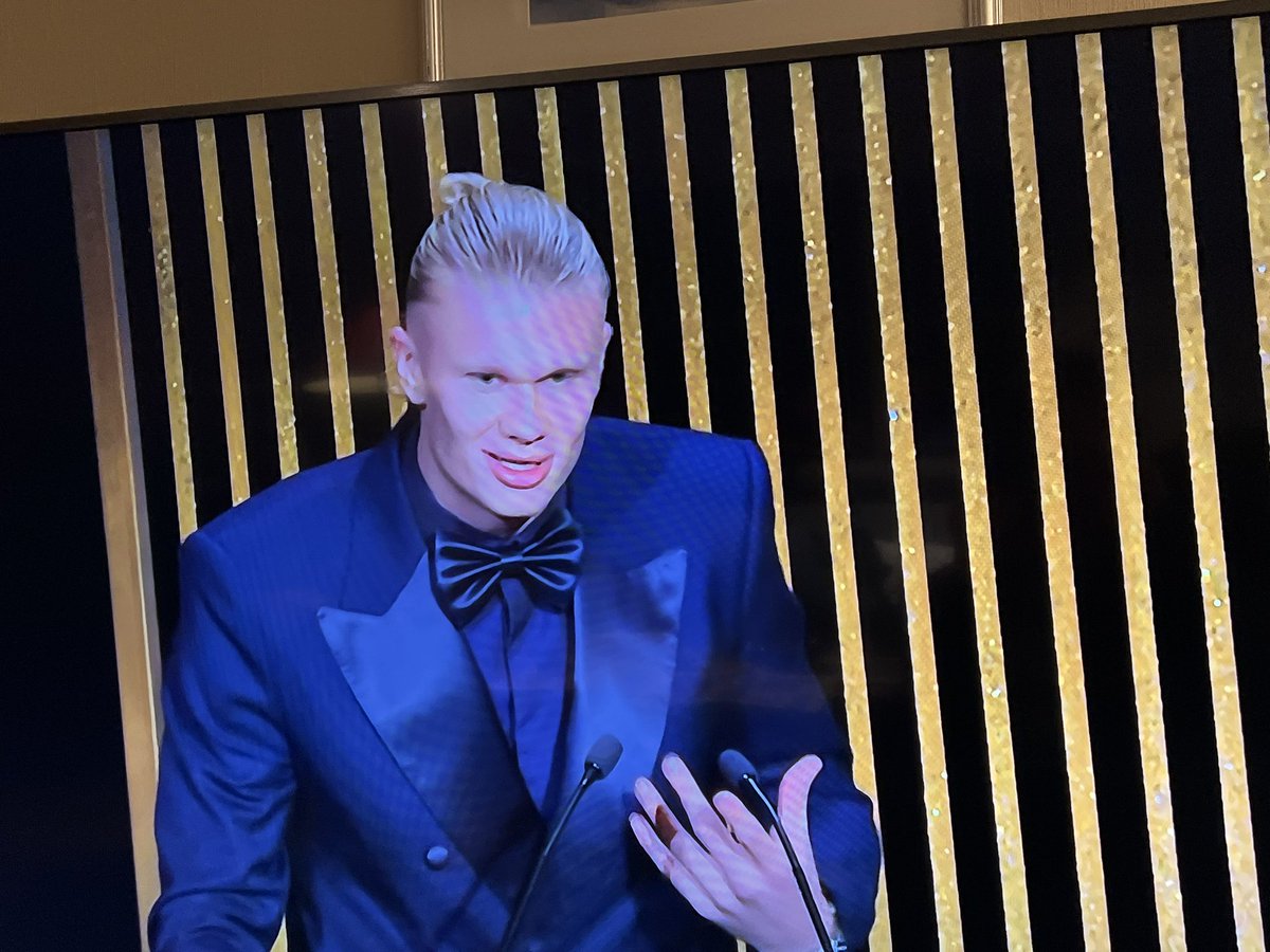 Mette Bugge tweet media