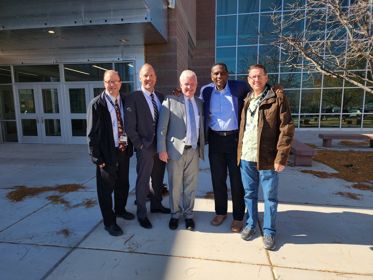 RepBurgessOwens's tweet image. It was great to sit down with @jordandistrict today to learn more about their work to integrate AI technology into our schools to enhance classroom safety and strengthen the curriculum for students to learn, grow, and thrive.