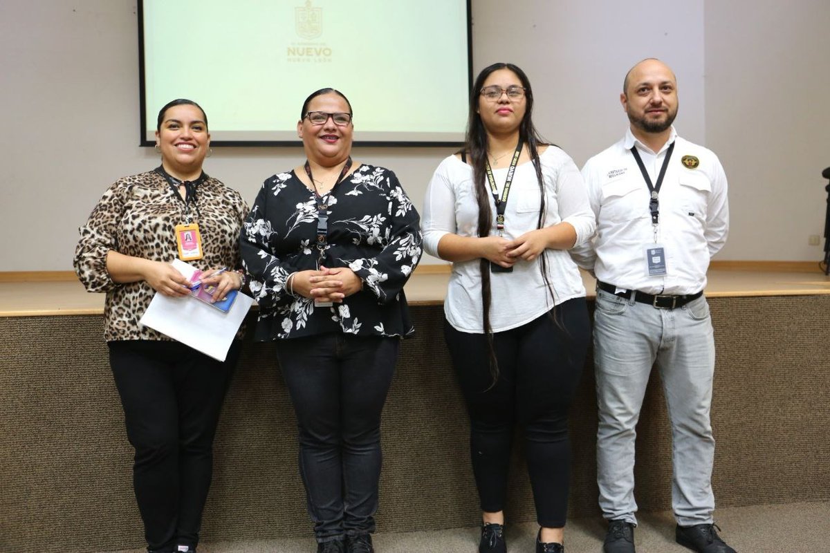 C5NuevoLeon's tweet photo. Visitamos las instalaciones del @DIFNuevoLeon  para impartir el taller “Número Único de Emergencias 9-1-1 y Denuncia anónima 089”
#emergencias911 #denuncianonima  #denunciaanonima089 #emergencias #NuevoLeon #operador https://t.co/lAbNDI7LJm