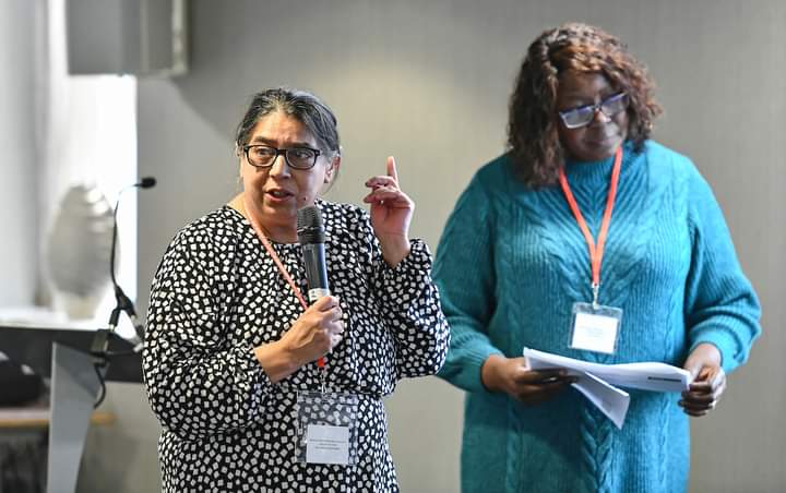 TraceyH4WHM's tweet photo. @pcs_union @tuc 4/Thread  #BHM2023 #BHM #BHM23 #PCSequality23 National #BlackMembersSeminar  #Birmingham. Me &amp; Paulette Smith  of #PCS  #NBMC delivering a Workshop, Passing the Baton- Increasing representation of Black Women in TU  structures #SalutingOurSisters #CelebratingOurSisters Pic by PCS https://t.co/tTlsy60F7D