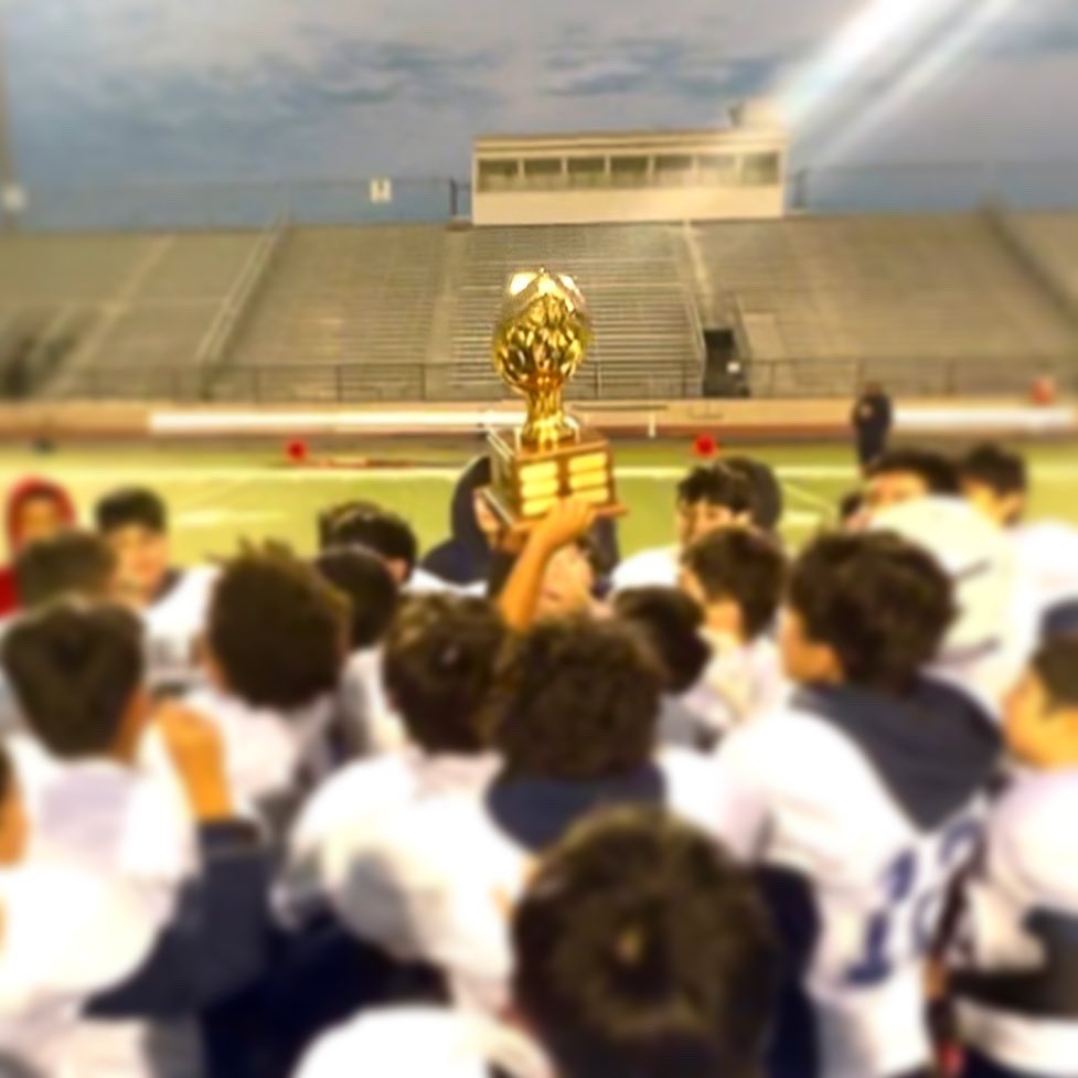 Daniel Aldape (@mraldape) on Twitter photo We did it boys!! 🏆
Congratulations on a successful season! <a href="/deZavalaMS/">deZavala MS</a> #Hawksome 🦅 We did it boys!! 🏆
Congratulations on a successful season! <a href="/deZavalaMS/">deZavala MS</a> #Hawksome 🦅