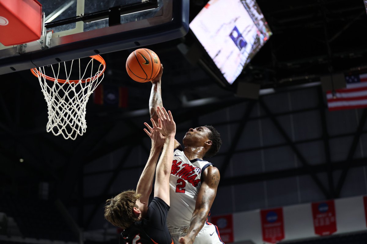 Midseason Form 😳

<a href="/TjCaldwell9/">Deuce</a> | #HottyToddy