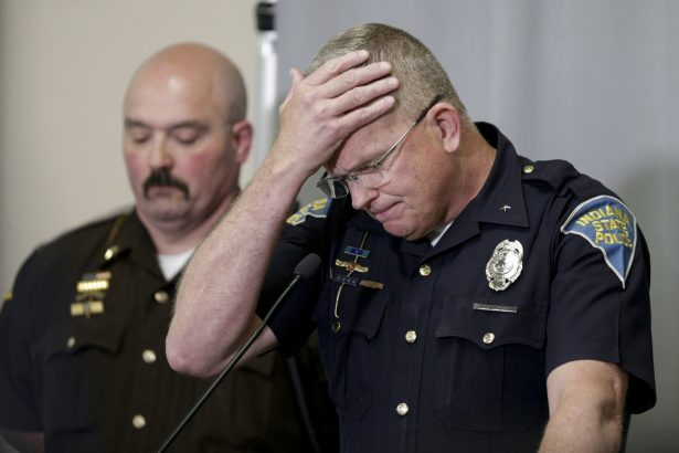 KateOHehir's tweet photo. Hey #Delphi #RichardAllen #IndStatePolice #DougCarter I want to see a report on the investig ation into the alledged "leak". Robert Fortner didn't deserve to die. I want to know what Det. Holeman said to him that made him take his life hours later.
#BaldwinwassetupbyISP https://t.co/8ih54nPOv6