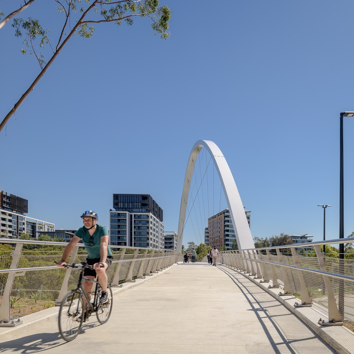Alfred Street Bridge is now open! Get ready for adventure as you explore the brand-new Alfred Street Bridge. Spanning the picturesque Parramatta River between James Ruse Drive and Gasworks Bridge.